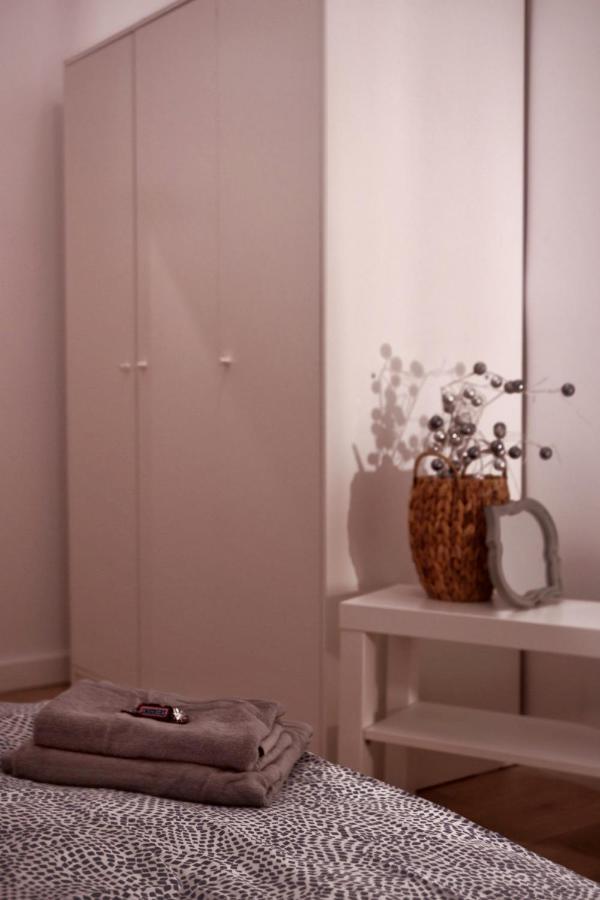 Homestay Calm And Quiet In *